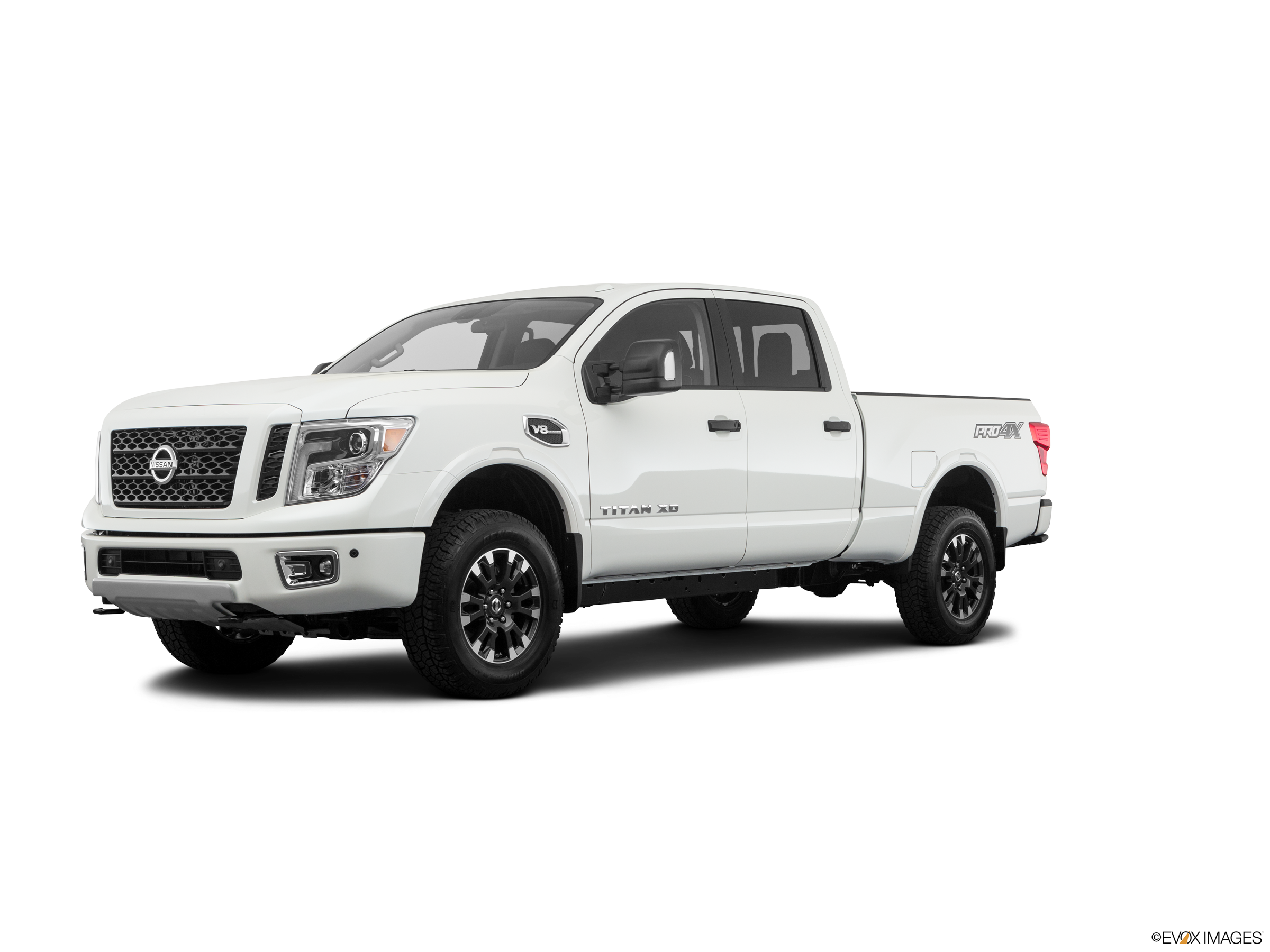 2019 nissan titan pro 4x diesel outlet